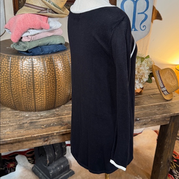 August Silk Black Long Sleeve Top with White Trim - Picture 6 of 7